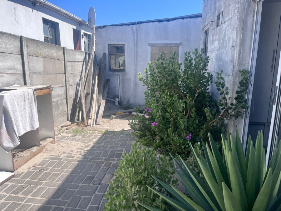3 Bedroom Property for Sale in Gaylee Western Cape